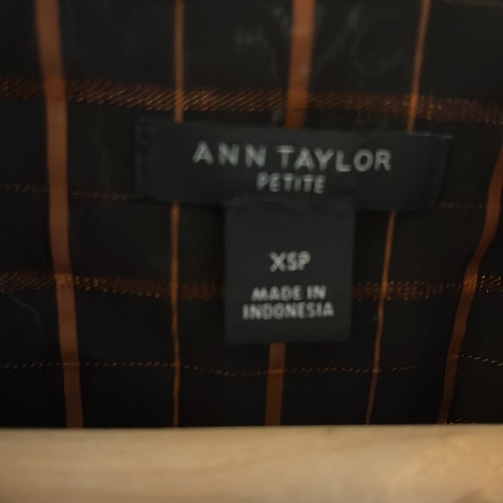 Ann Taylor XSP Black & orange sparkling thread plaid shirt. - Picture 3 of 4